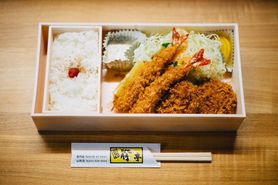 Japanese kitchen tools lifestyle photo