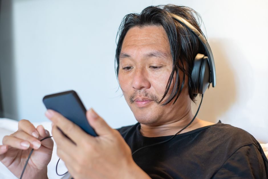 Japanese daily life - headphones