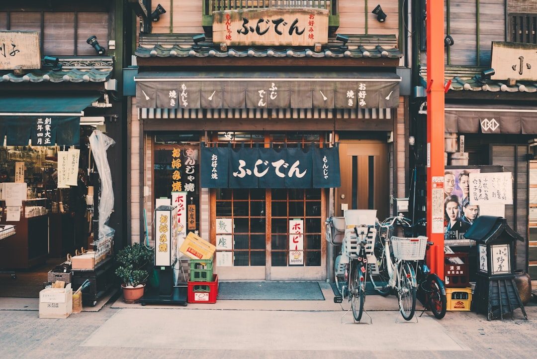 Japanese pens lifestyle photo